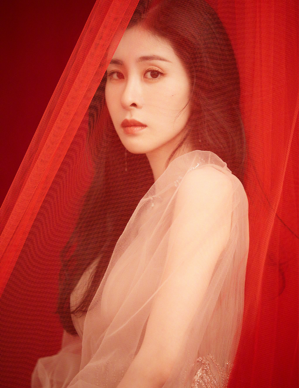 婚生子|华晨宇隐婚生子？堂哥被迫营业12字回应 网友：表情包暴露真相了