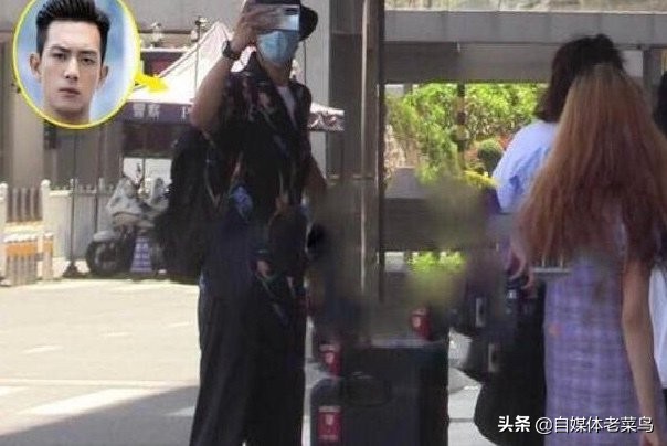 李现机场喊话代拍，引起网友讨论，明星也需要