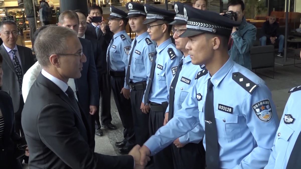 中瑞協議允許"中國特工"入境？ 華春瑩駁斥後，瑞士也聽不下去了