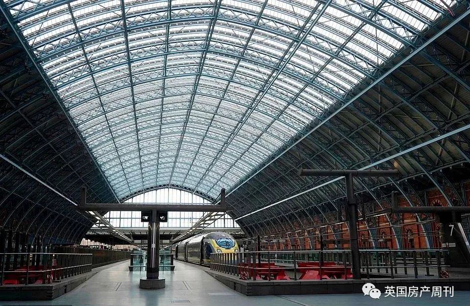 数十国家封锁英国.英镑股市暴跌！报平安：伦敦