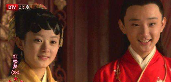 杨幂赵丽颖之争，远不止“我的绯闻男友是你的