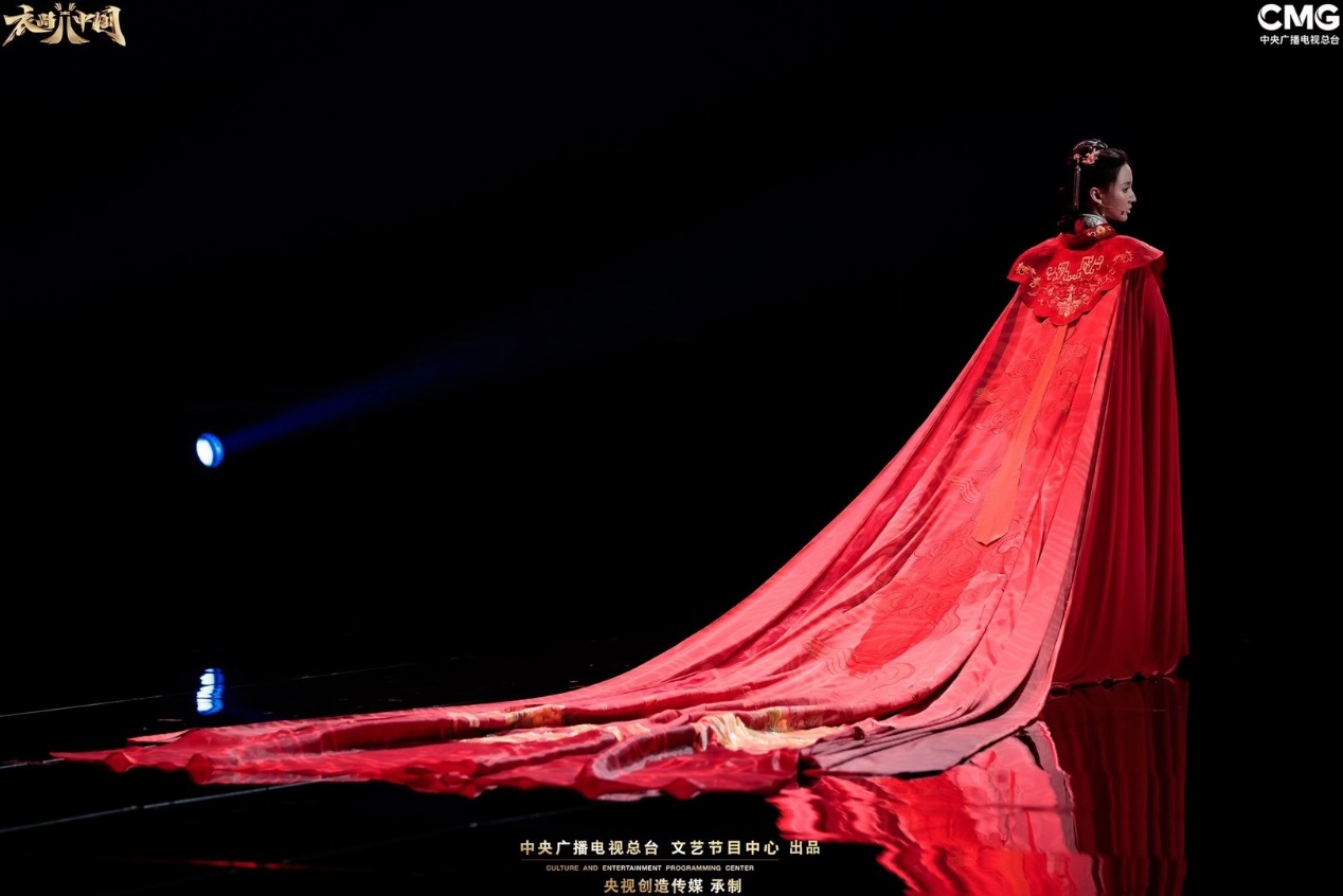 《衣尚中国》:千年戏韵之美，用卡萨帝“空气洗”守护