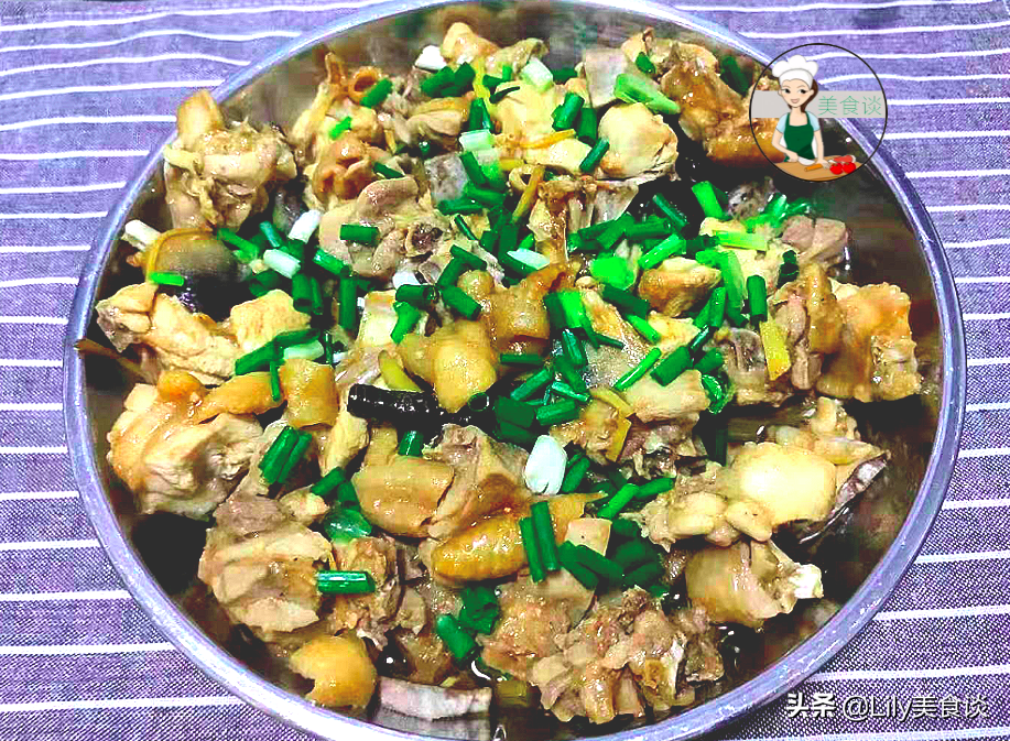 秋补这蒸菜要多吃，蒸一蒸就好，实在是太鲜美啦，营养滋补还上火