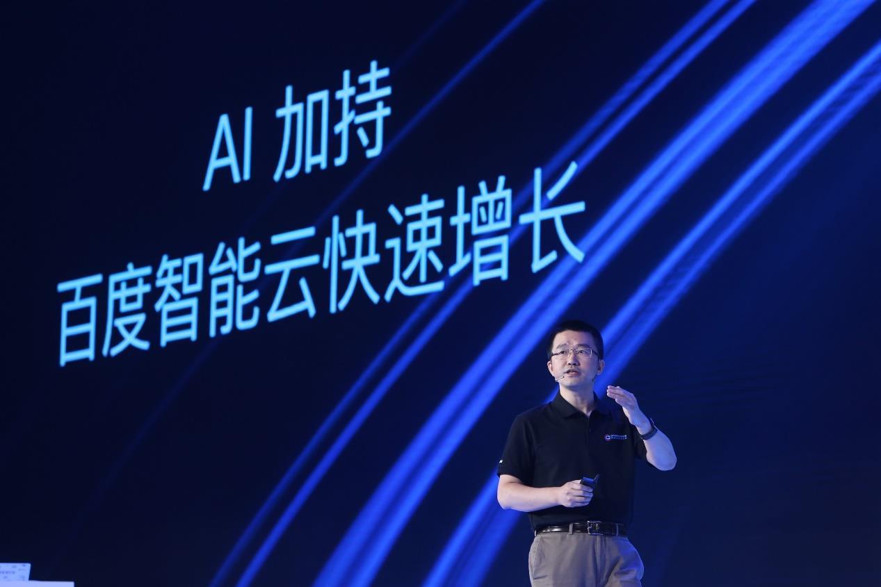 美团、苏宁都撤了，百度为何放不下智能云？