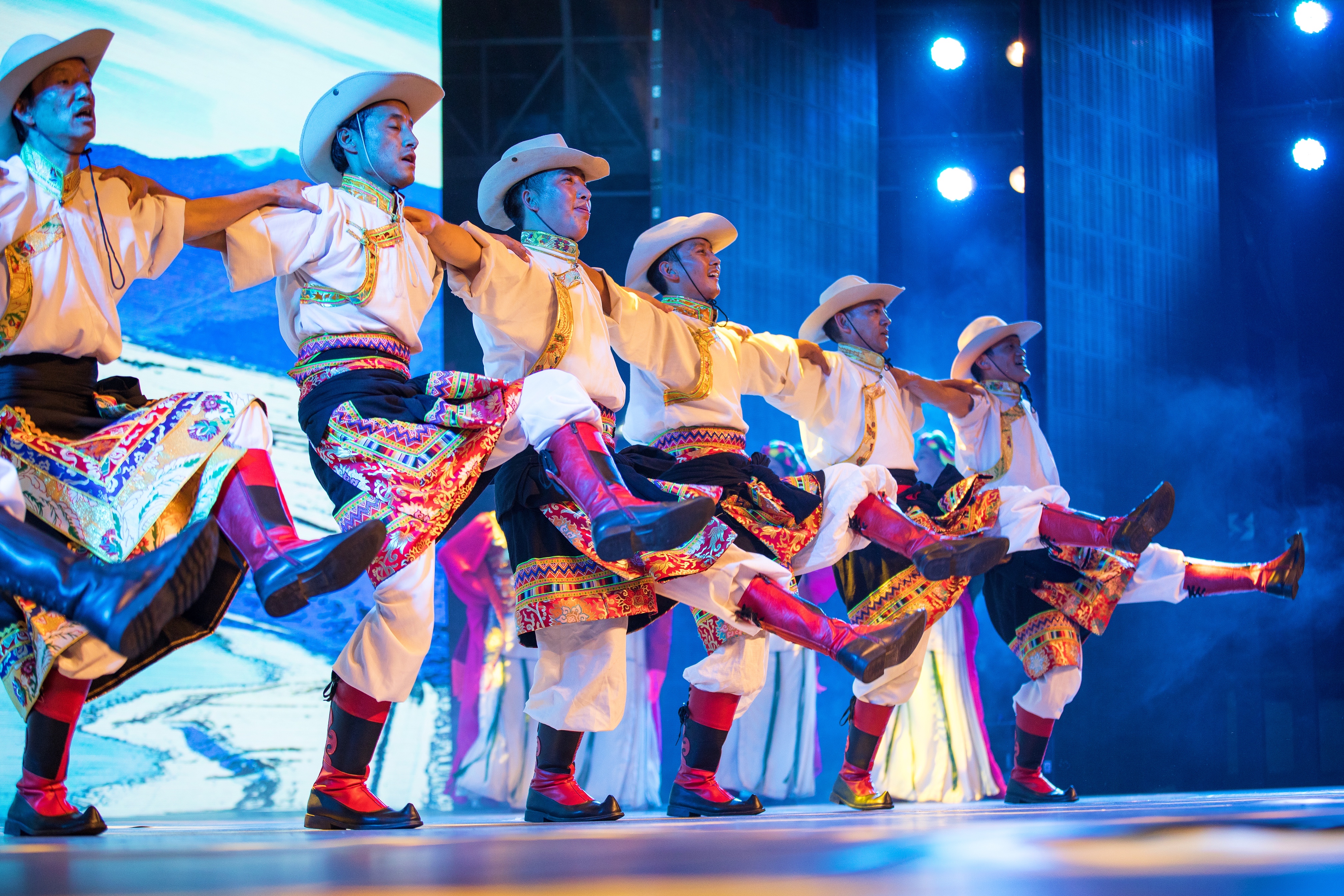 2020����������Ļ�����չʾչ�ݻ ���Ϻ�������Բ����Ļ