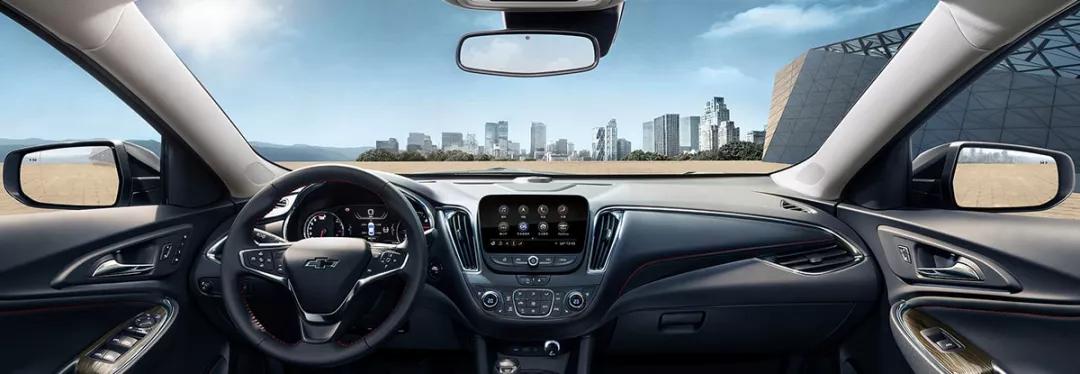 12万的合资中型轿车、10万的大7座SUV，年前买啥车优惠大