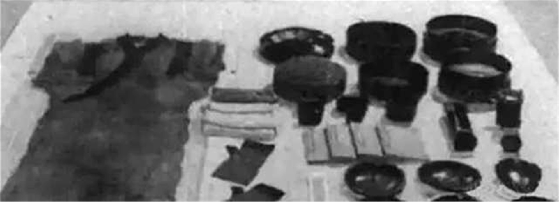 17岁少年用\"穿墙术\"，偷走价值10亿国宝