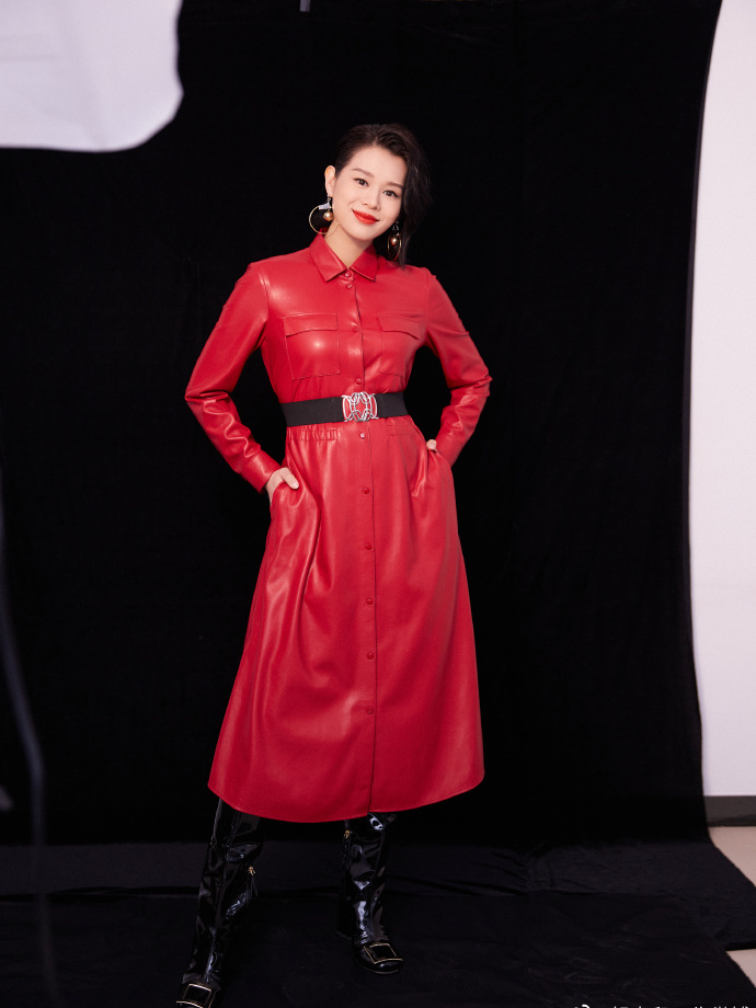 胡杏兒曬三胎兒子正臉照！ 嫁富商，胡杏兒四年三胎成人生大贏家