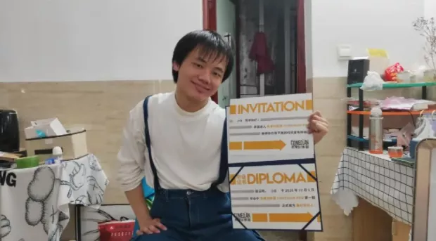 “我有病，但我不要同情！”脑瘫男孩上《脱口秀大会》，获4爆灯