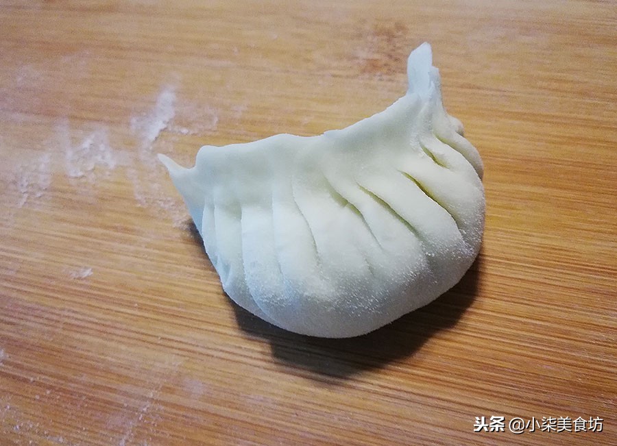 图片[13]-三鲜蒸饺家常做法 开水一烫 不用饧面 皮薄馅大 咬一口很过瘾-起舞食谱网