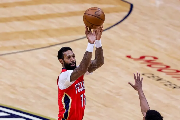 第二天NBA自由球员交易评分：库里值得2.15亿合同 湖人成最大赢家