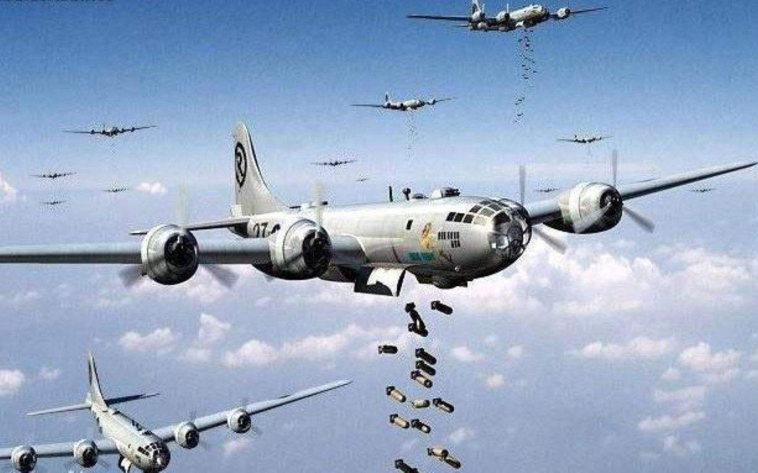 二战美军轰炸东京为什么只用燃烧弹？一夜之间将东京烧成废墟