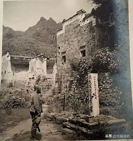 死得最窝囊的日本“军神”：拍照显摆被狙杀，