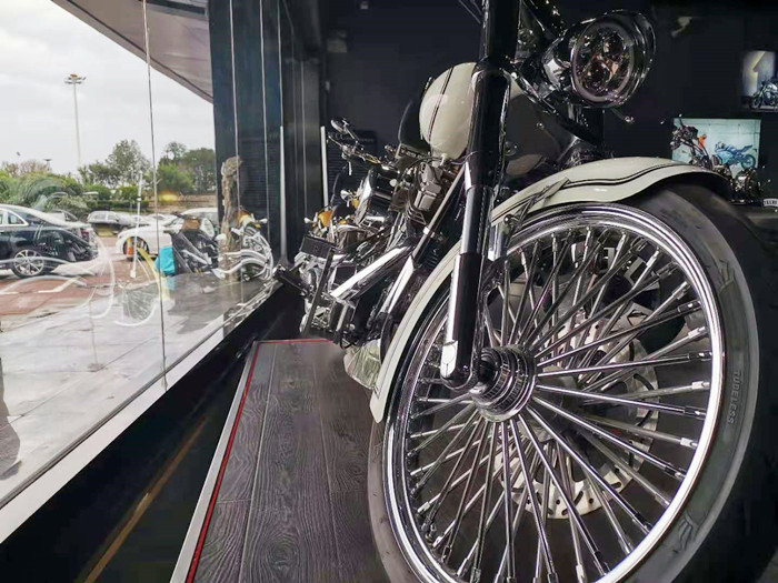 探秘濟南摩托車市場！關鍵詞：中高端、年輕人、個性化