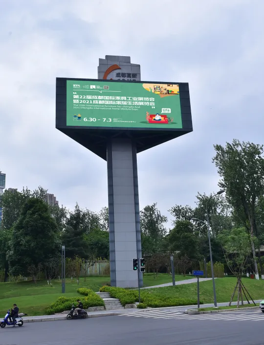 全城打卡“夏日绿”，一场时尚家居盛会即将开幕