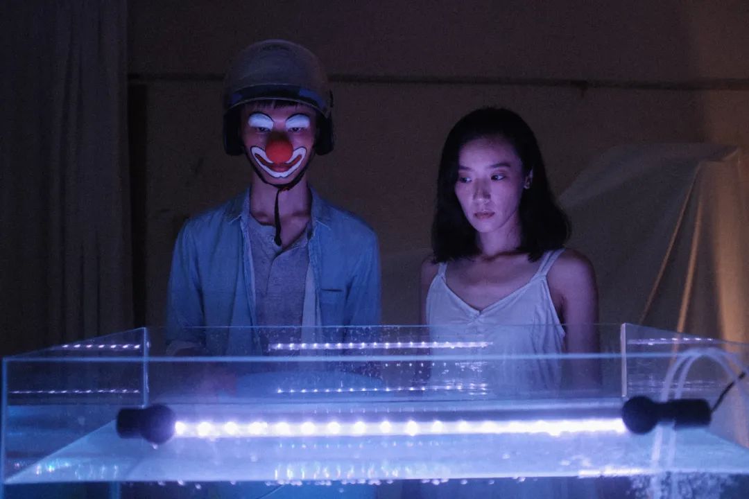 江西小伙把深圳拍成这样，看得人很不舒服，却