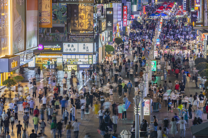 夜间经济发展正井喷，福州的机会来了