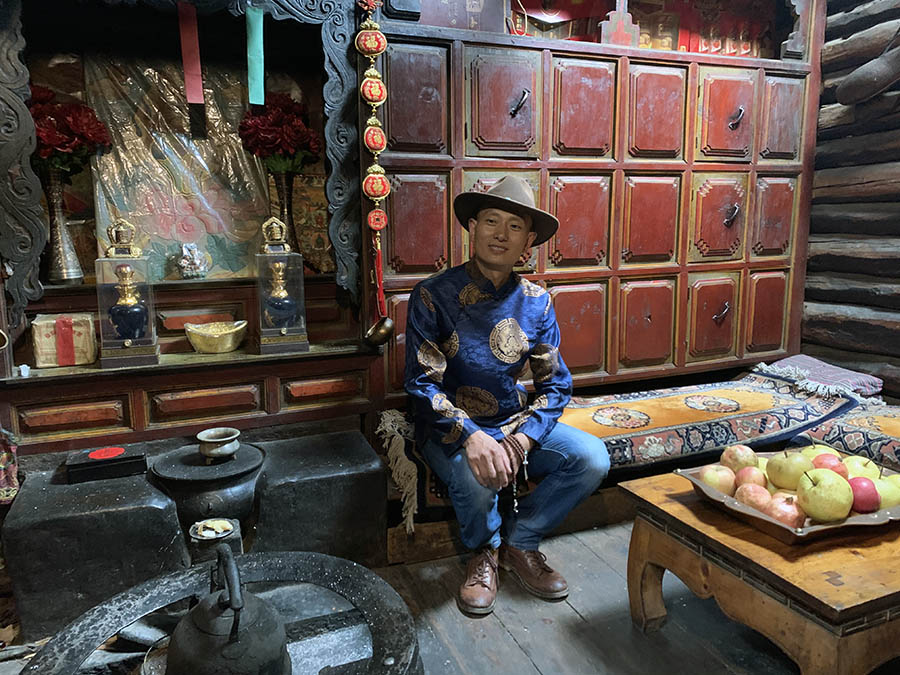 泸沽湖边上的摩梭文化