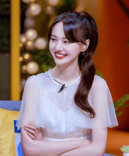 一天连发4条微博回怼郑爽，胡彦斌为什么会有这