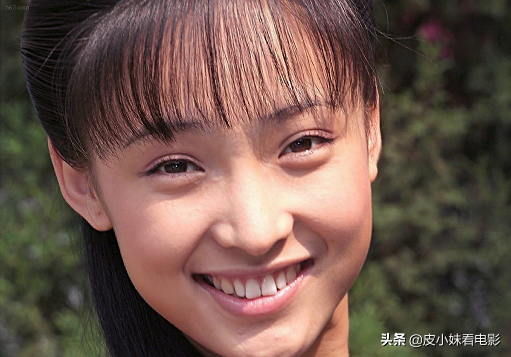 白静：本该前途无量，却落得这下场，三刀死在了丈夫的面前
