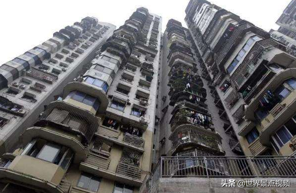 重庆“最独特”小区，高达24层却没有电梯，居民：一点都不费力
