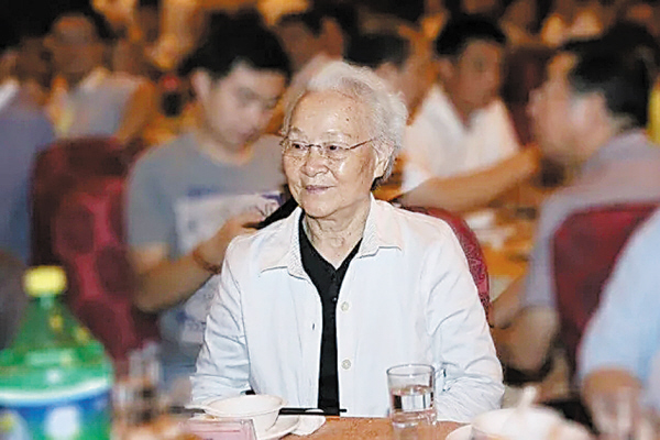 刘少奇之女刘爱琴：曾当过童养媳，中年家破人