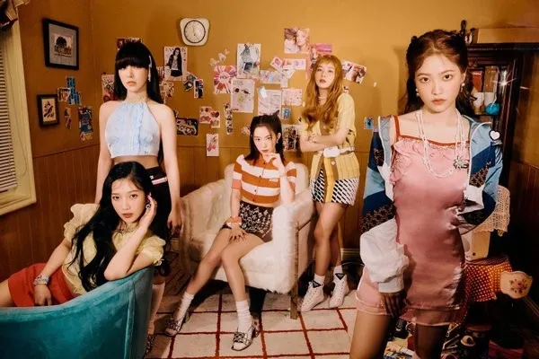 SM为何无法“舍弃”陷入争议的IRENE;JYP成员酷似礼志和Karina?