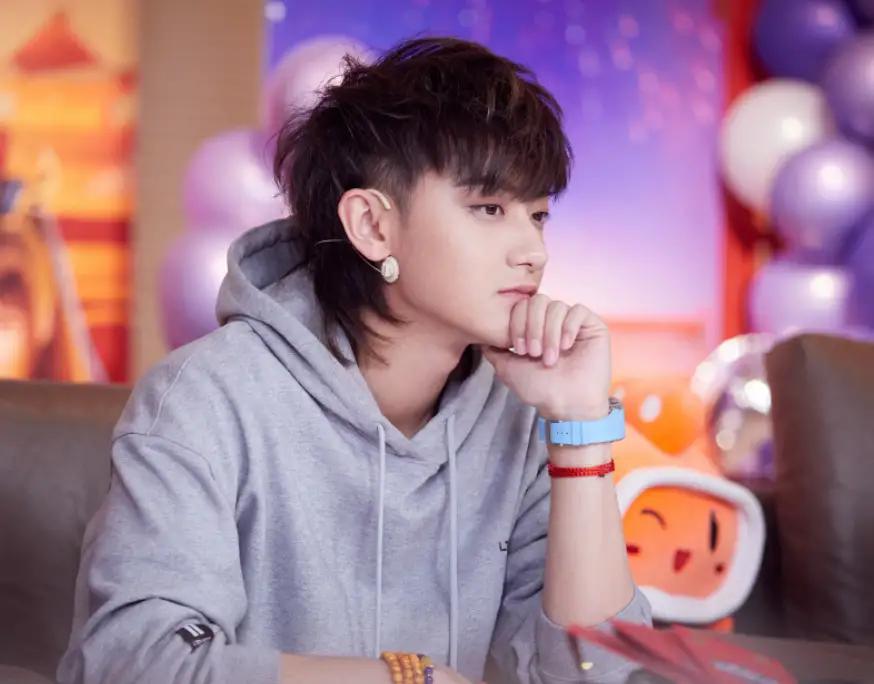 出道|EXO正准备出道10周年专辑 归国四子现在各自的状况如何？