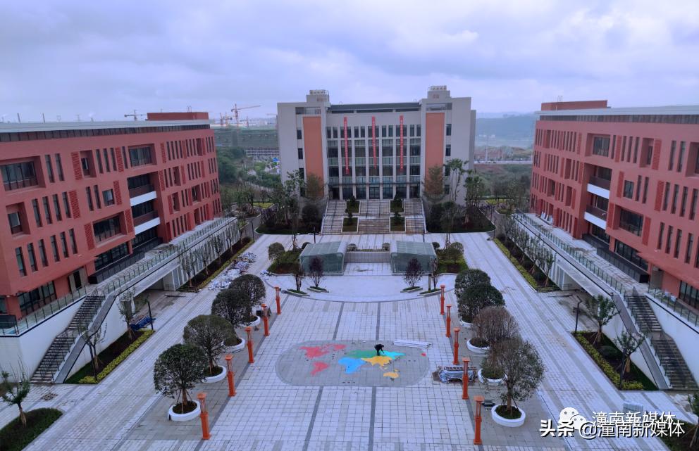 潼南实验中学初中部即将建成投用(图5)