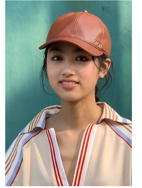 任達華女兒14歲身高180，繼承媽媽優質基因，超模氣質十足