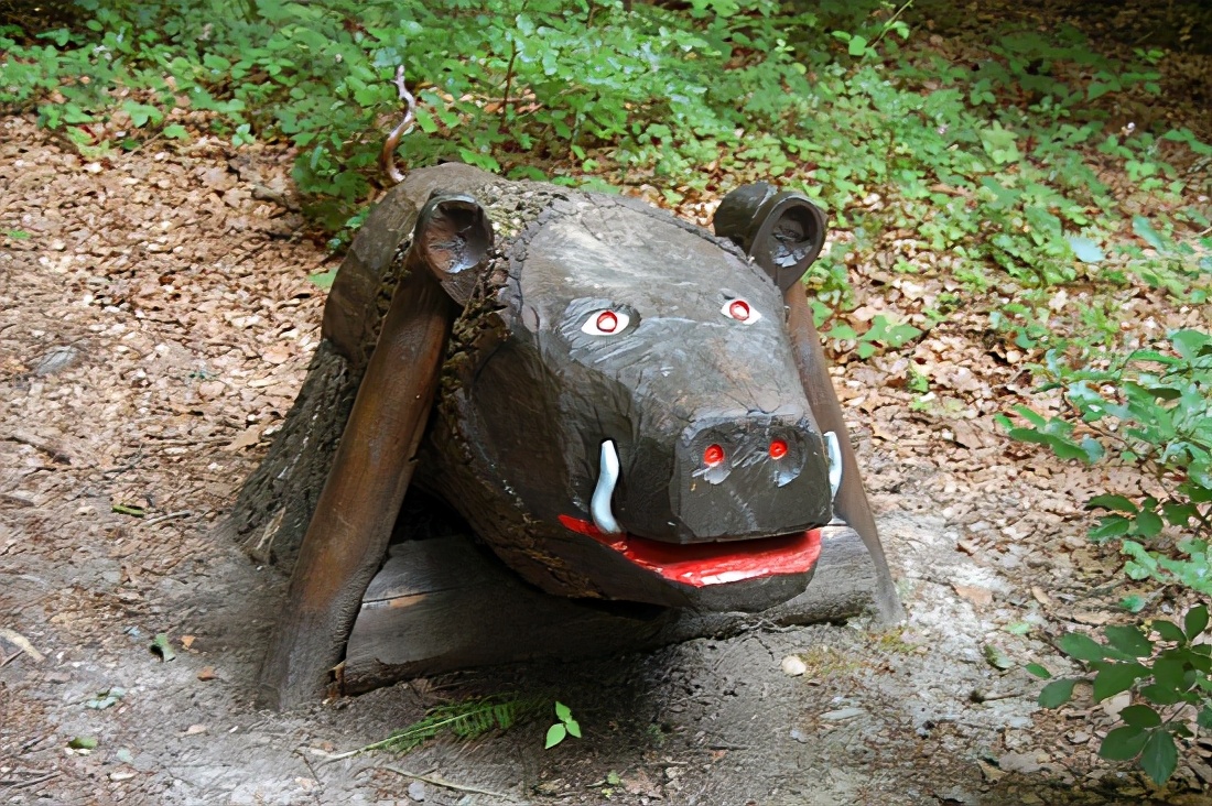 德国UNESCO世界地质公园里的童话小径：儿童探索自然天堂