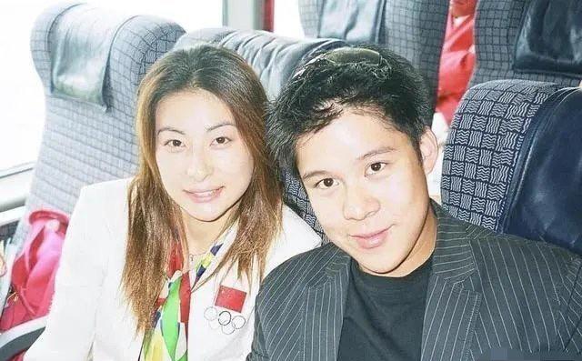 同样嫁进豪门，为何郭晶晶的公公却直言下嫁，只因她是冠军儿媳？
