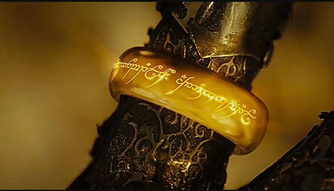 指环王1:魔戒再现剧情概括