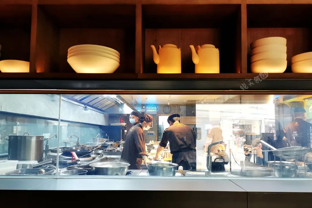 厦门万象城创意湘菜馆颜值高味道好每道菜都绝绝子