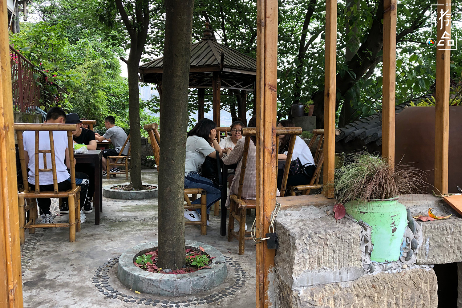 别让“川渝一家亲”成为空话，成都和重庆没有矛盾，应该共同进步