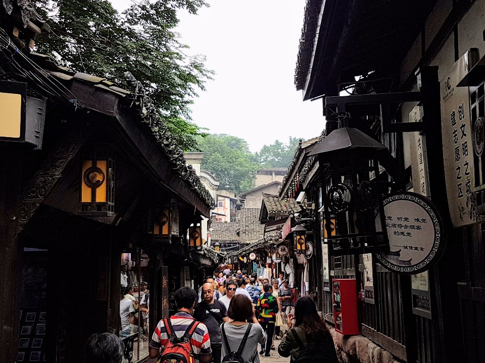 重庆自助游该怎么玩，重庆自助旅行攻略