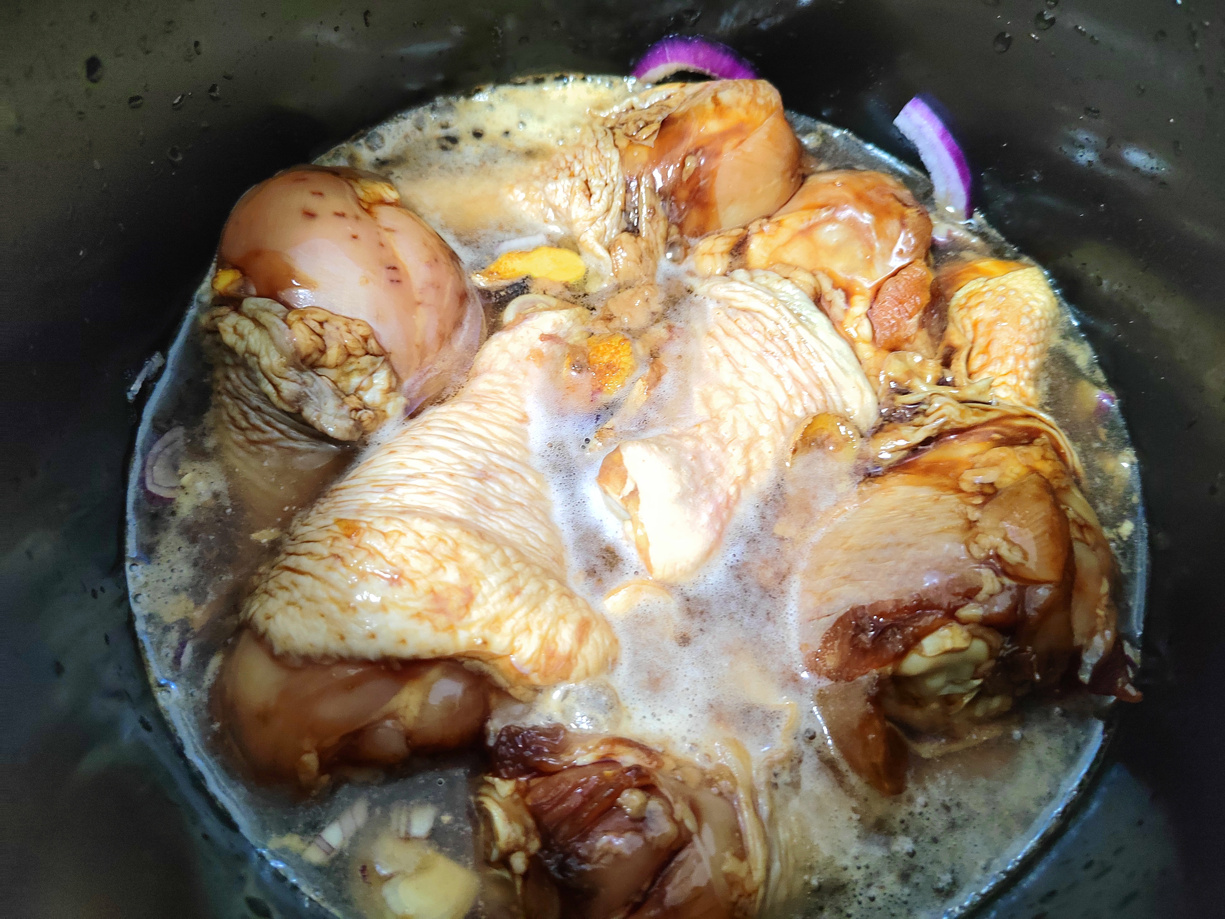 红烧鸡腿这样做，不油炸，不水煮，30分钟搞定，鲜嫩不柴真过瘾