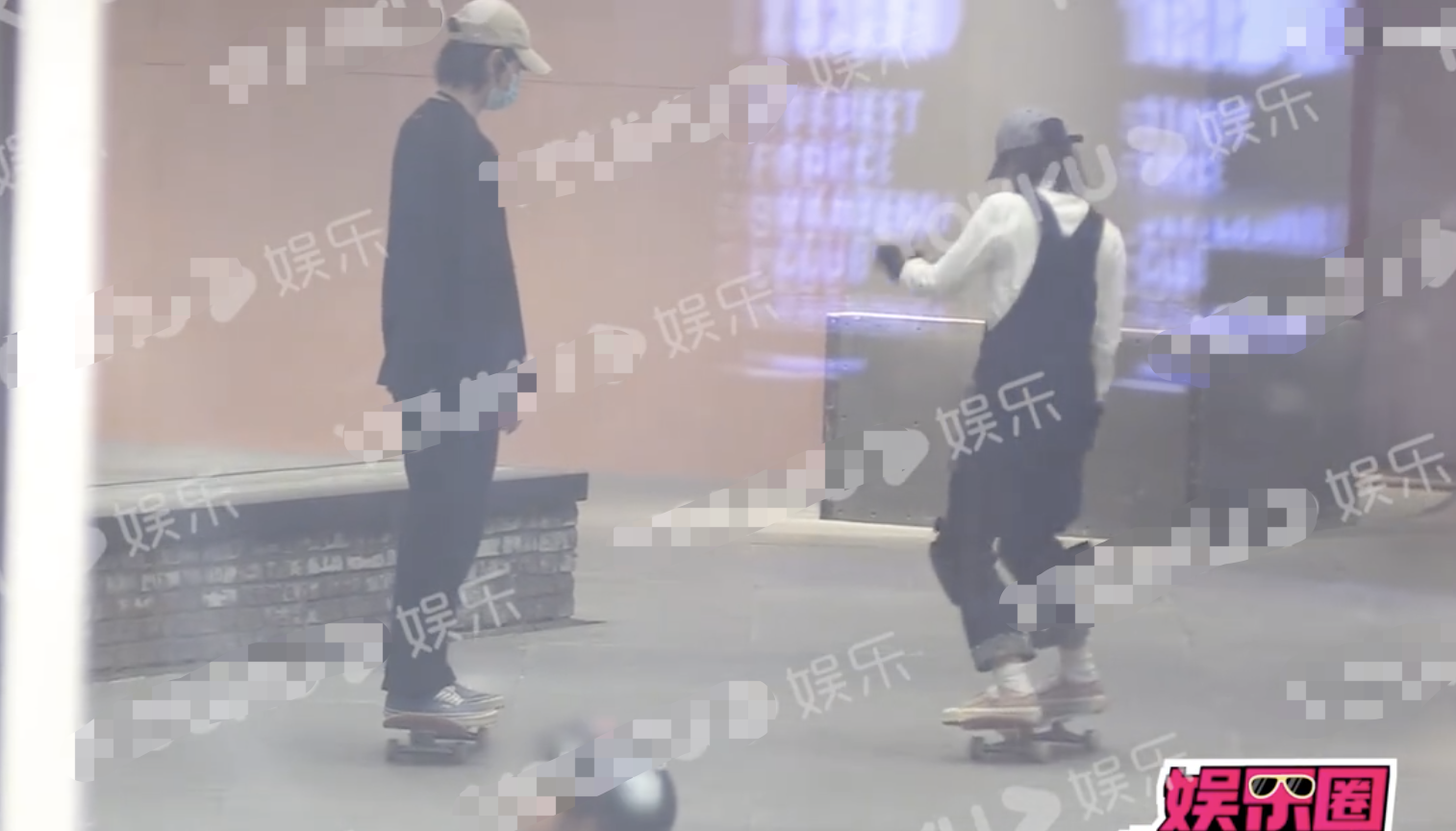 沈月戀情疑曝光，與《小美好》男配孫寧牽手，甜蜜互動像偶像劇