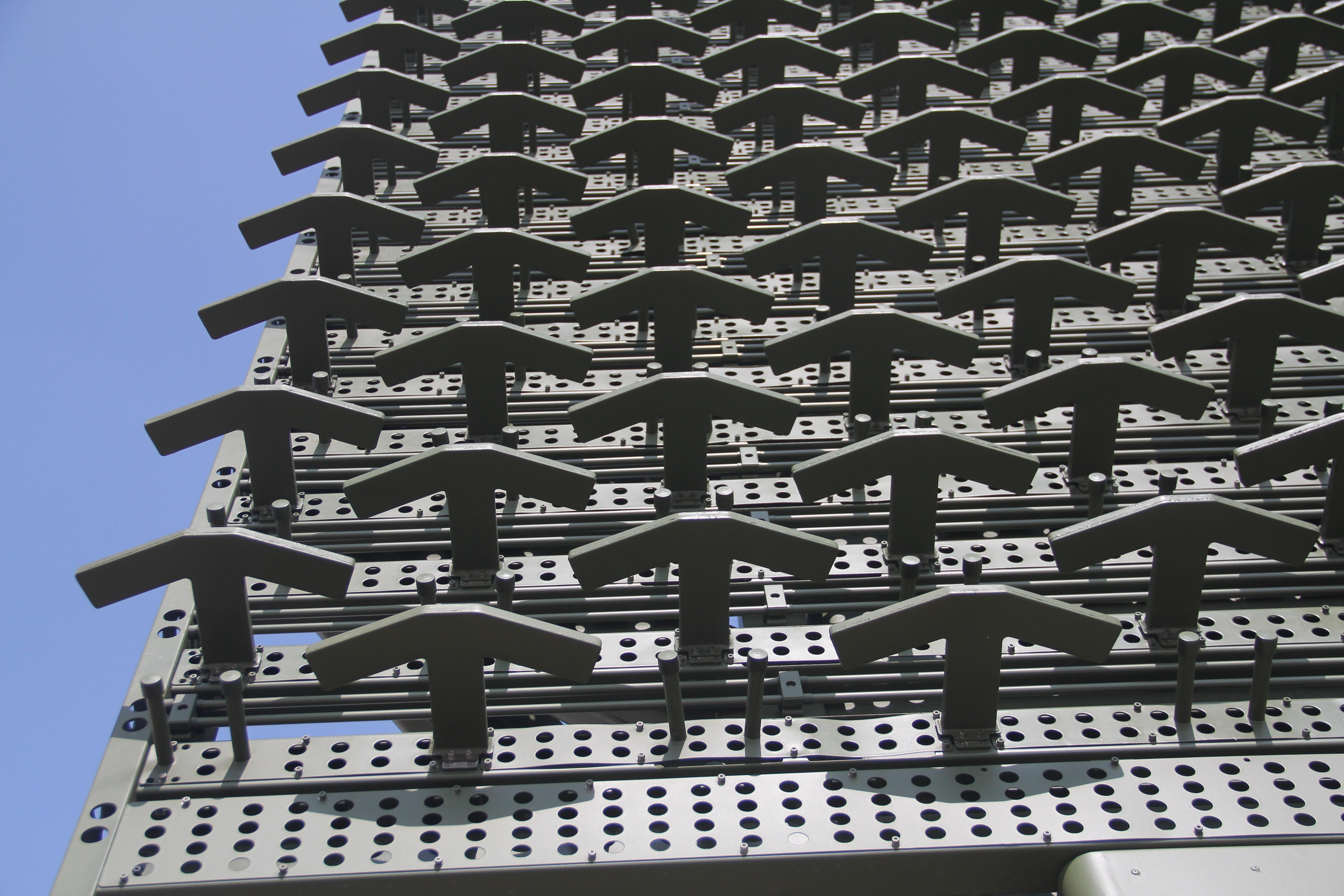 ˲����ɱ�����˻����й�EMP������Ӣ���߶ȹ�ע��ȫ�������ӵ��