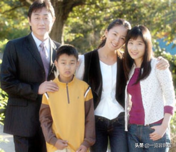 许俊豪时隔多年回归 父母见上书搭档金喜爱 离婚