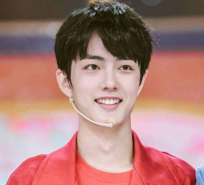 肖战真的纵容粉丝了吗？看他未走红前对粉丝的