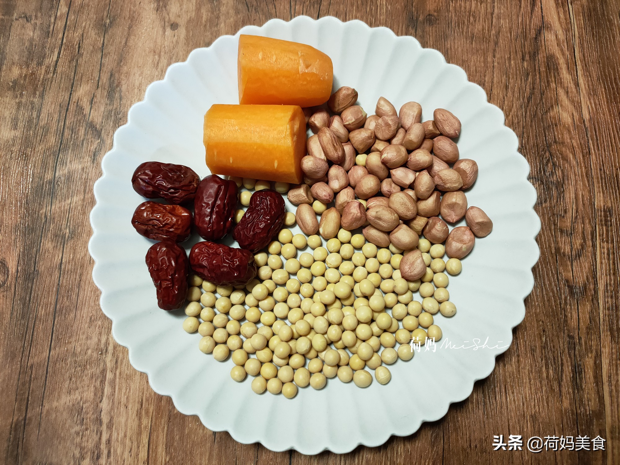 做豆浆别只加黄豆，多加三样食材，香浓细腻营养好，比牛奶还好喝