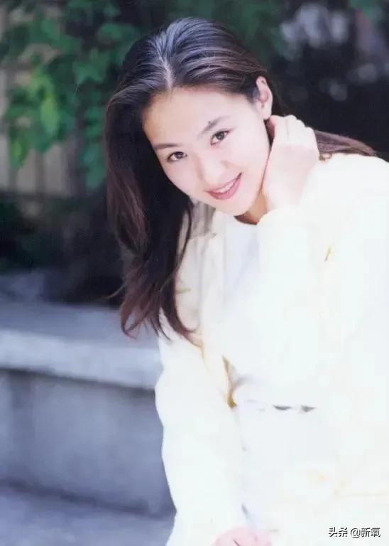 她们颜值最盛时期离我们虽远，可她们的美貌在如今也依然惊艳