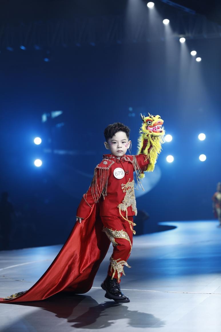 2021精英童模超级联赛形象推广大使——林子涵