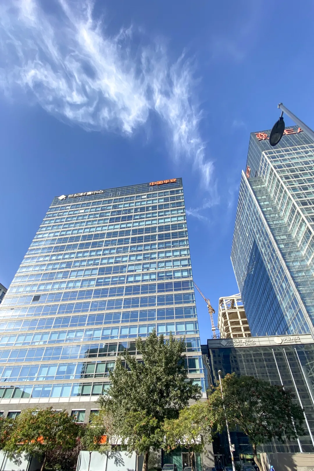 世纪财富中心 | 国内首家leed认证的写字楼长什么样?