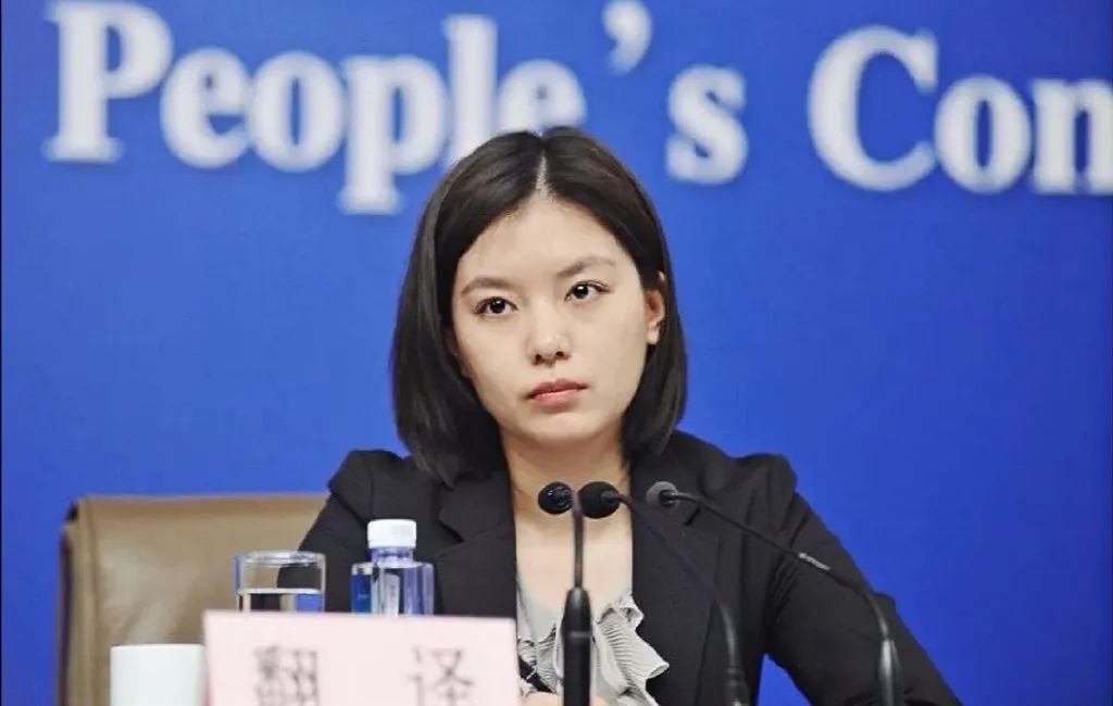长脸了！外交部女神翻译官再次走红，惊艳世界