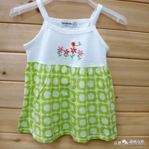 夏季漂亮的女宝宝的小裙子，宝妈们都来做一条