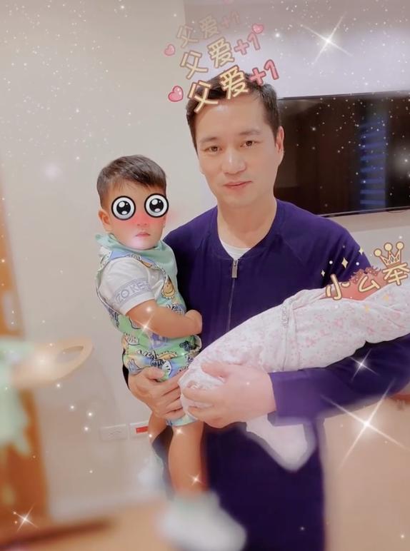 安以軒曬子女近照，66提前送母親節禮物，女兒娃寶側臉和媽媽超像