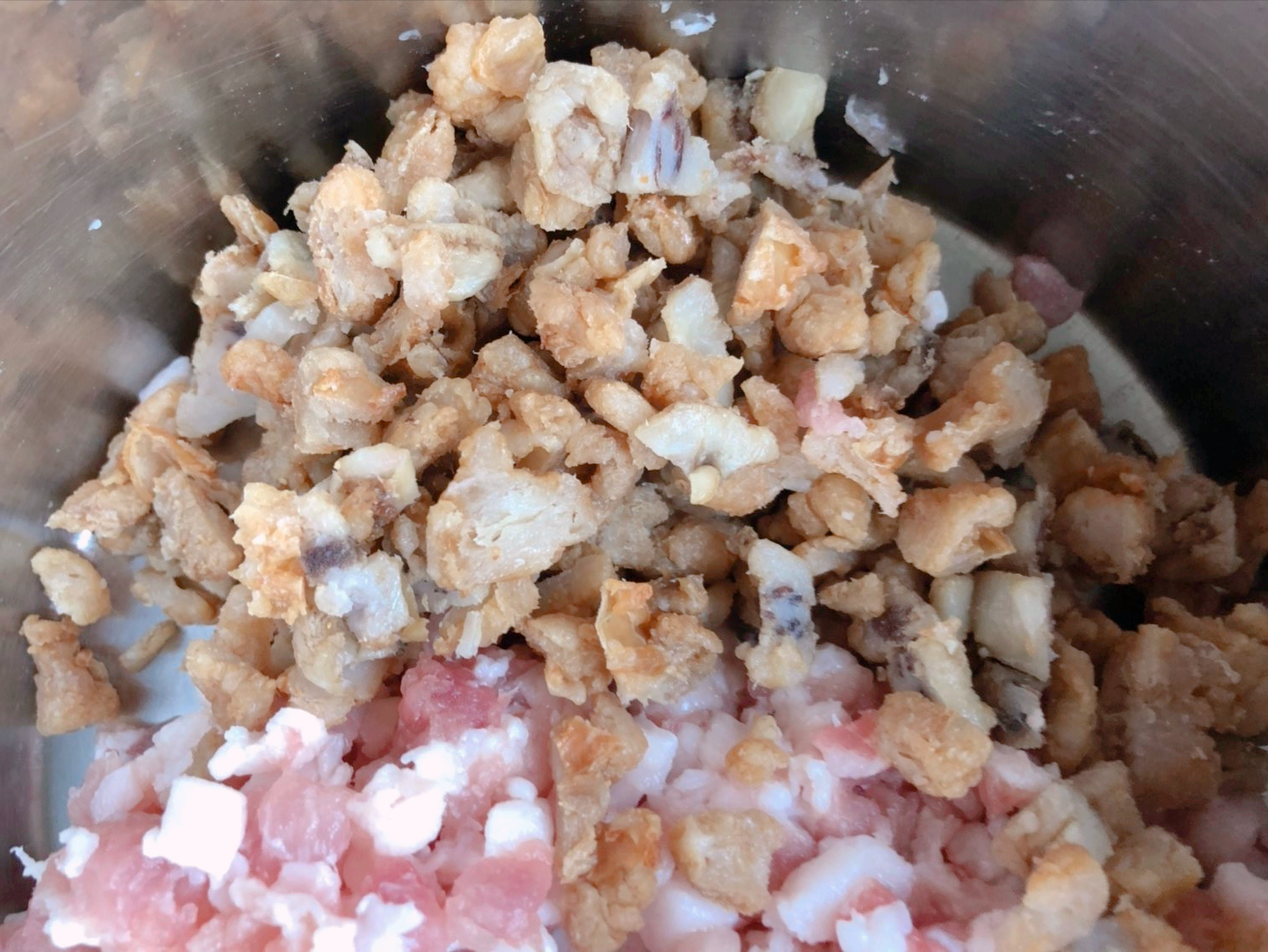 酸菜猪肉包好吃有诀窍，教你正确的调馅用料方法，包子不好吃才怪