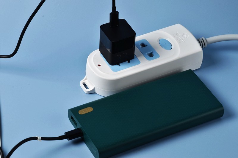 小身材的充电利器 紫米33W氮化镓充电头